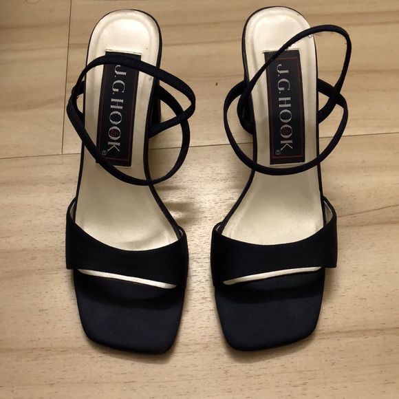 J G Hook  Navy Blue Strappy Block Heels Size: 7.5 - Picture 2 of 9